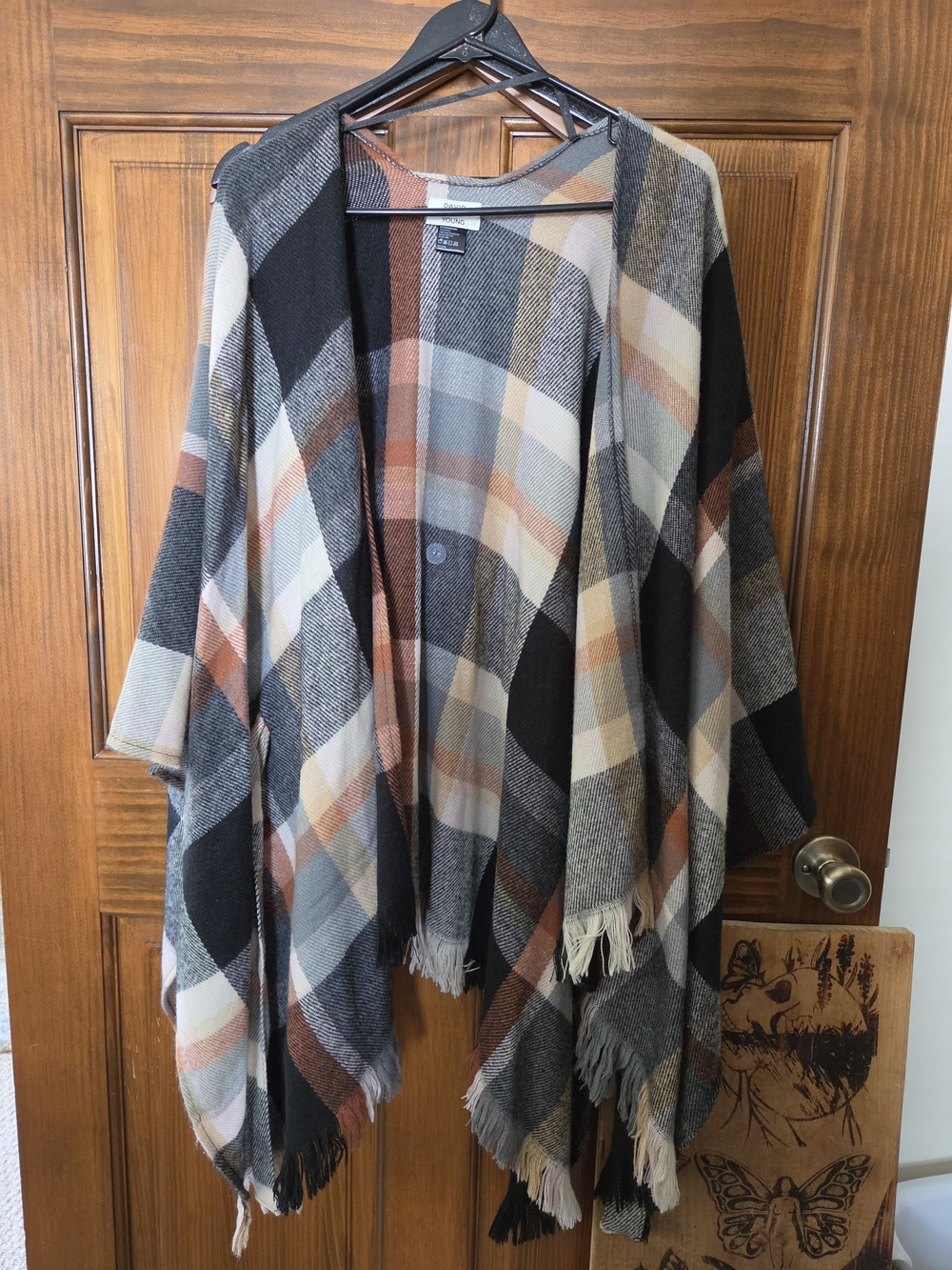 David and Young Plaid Fringe Shawl in Black, Cream & Brown